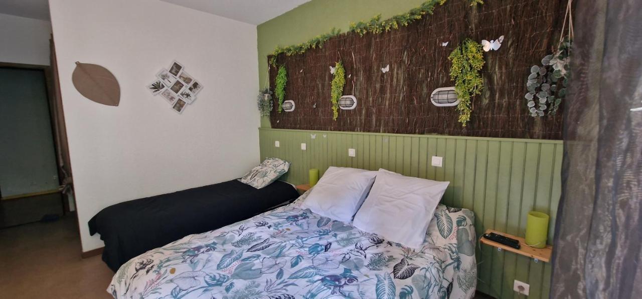 Chambres D'Hotes Les Lits Des Fees Saint-Floret Extérieur photo